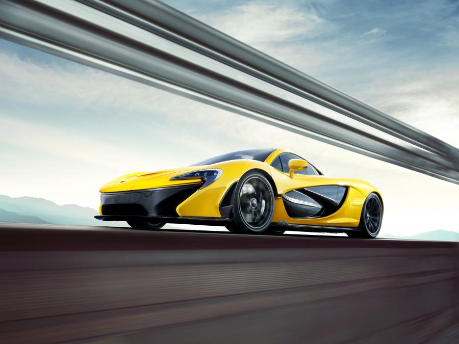  McLaren P1 2013 года  (фото 11 из 49)